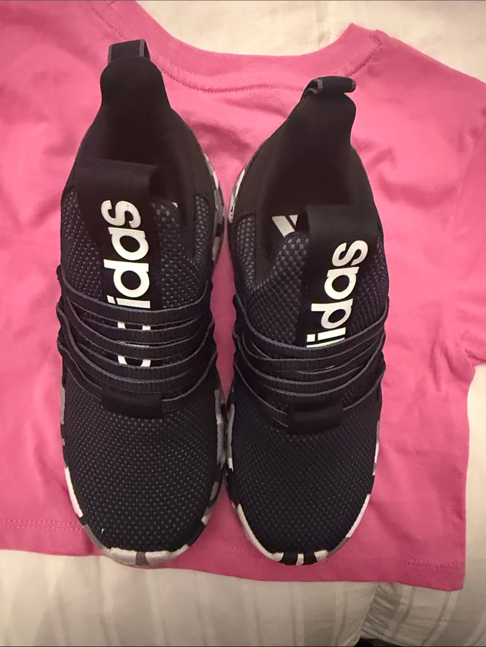 Adidas Kids Black Sneakers with Gray Camouflage Midsole. Size 2 - Picture 4 of 5